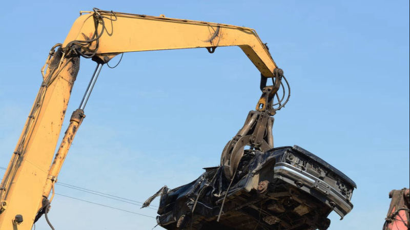 Demolizione Auto  Emergenza Carroattrezzi Auto Lombardore